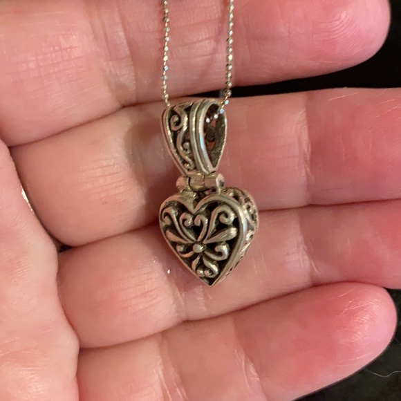 Sterling Silver and Black Onyx Necklace - Picture 6 of 8